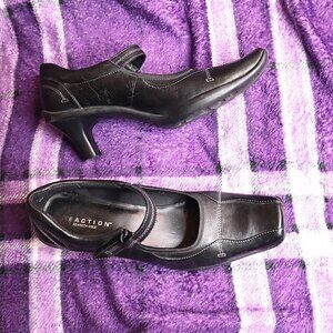 BLACK DRESS SHOES 6 Kenneth Cole Mary Janes Pumps Square Toe Leather Walk On By